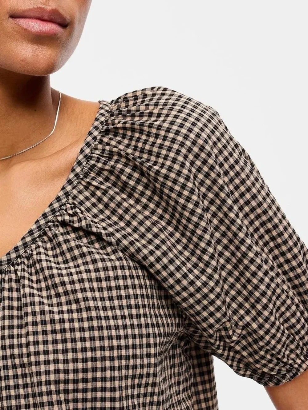 Checked Puff-Sleeve Button Front Top - Black & Cream